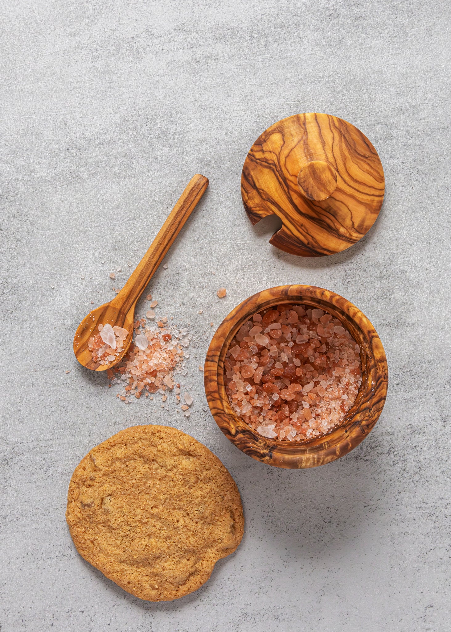 Olive Wood Salt Cellar – Handmade with Lid & Spoon Notch